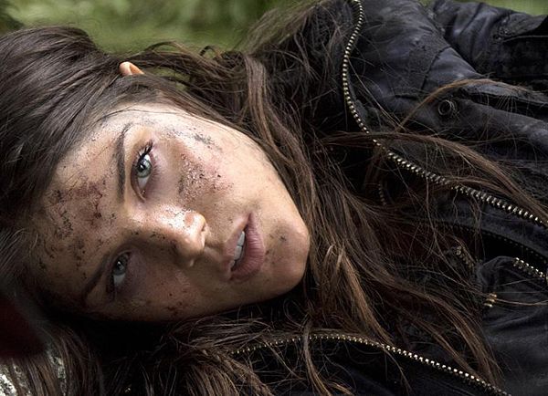 The 100 : Fotos Marie Avgeropoulos