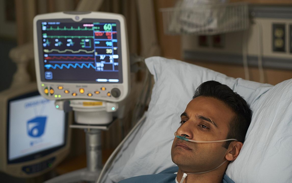 Saving Hope : Fotos Huse Madhavji