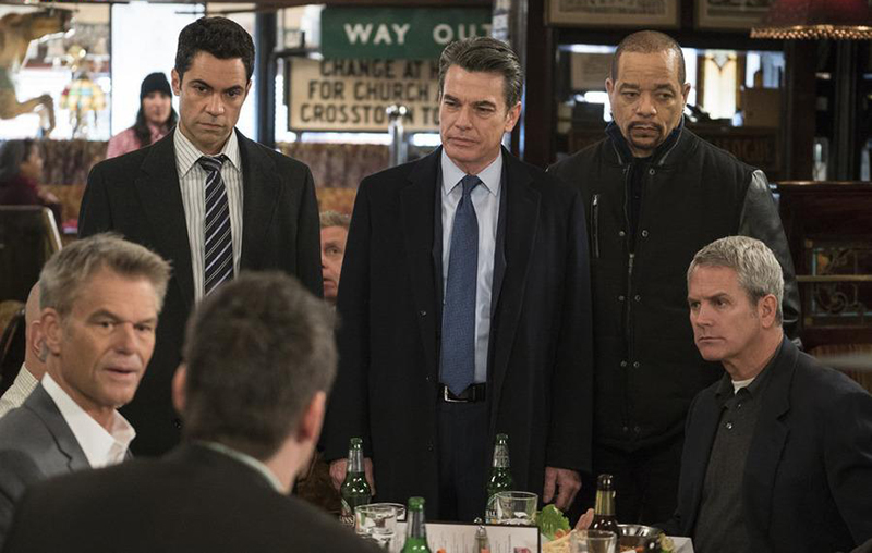 Law & Order: Special Victims Unit : Fotos Danny Pino, Peter Gallagher, Ice-T, Harry Hamlin