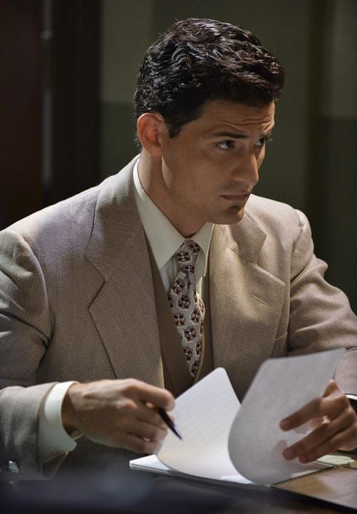 Agent Carter : Fotos Enver Gjokaj