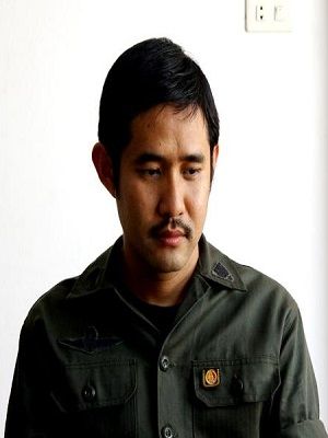 Poster Jaruchai Iamaram