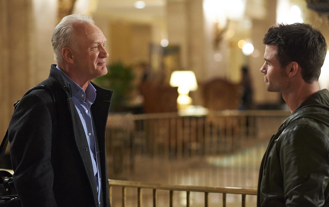 Saving Hope : Fotos Daniel Gillies