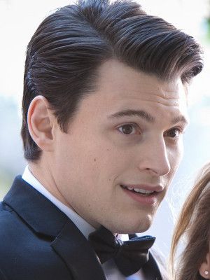 Poster Bryan Dechart