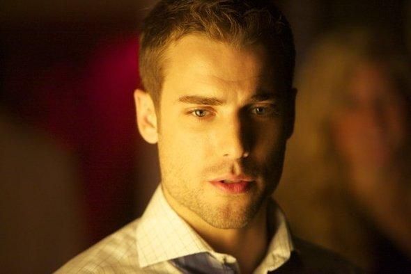 Fotos Dustin Milligan