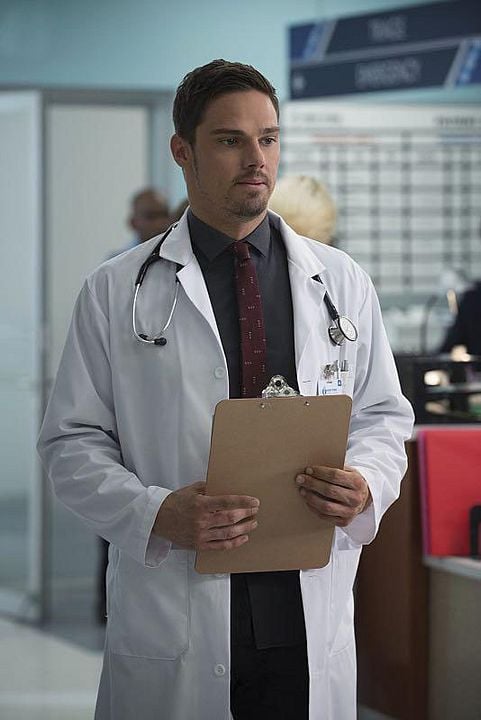 Beauty and the Beast : Fotos Jay Ryan (III)