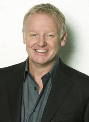 Poster Les Dennis