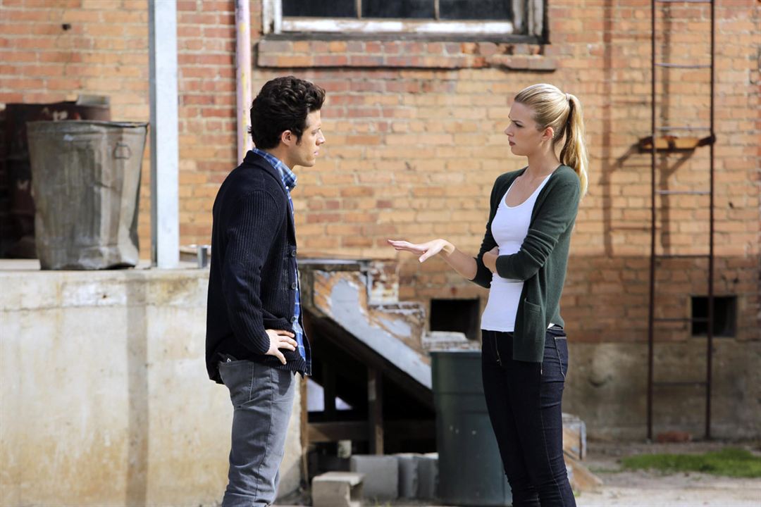 Stitchers : Fotos Kyle Harris, Emma Ishta