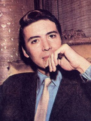 Poster Enrique Álvarez Félix