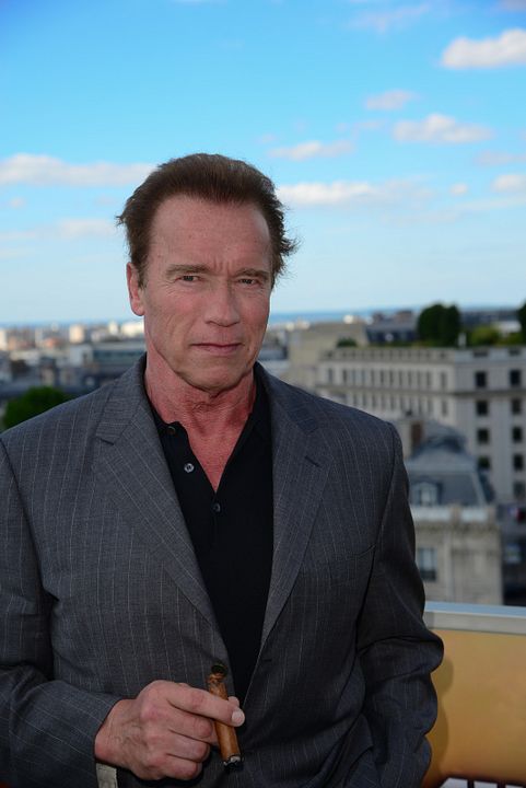 O Exterminador do Futuro: Gênesis : Revista Arnold Schwarzenegger