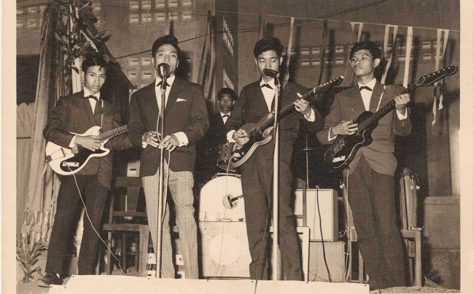 Don't Think I've Forgotten: Cambodia's Lost Rock and Roll : Fotos