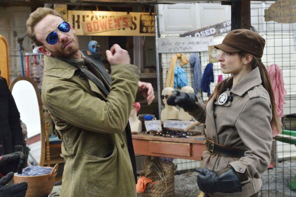 Defiance : Fotos Anna Hopkins, Grant Bowler