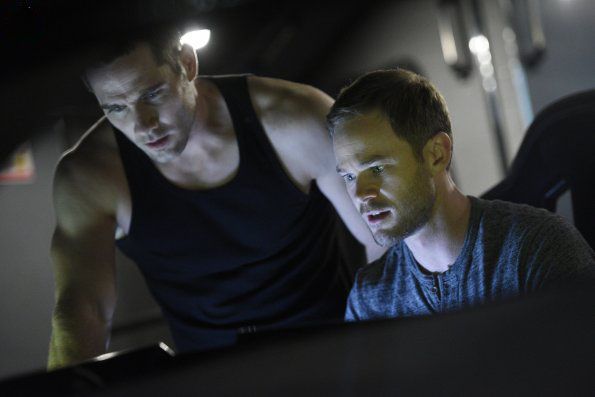 Fotos Aaron Ashmore, Luke MacFarlane
