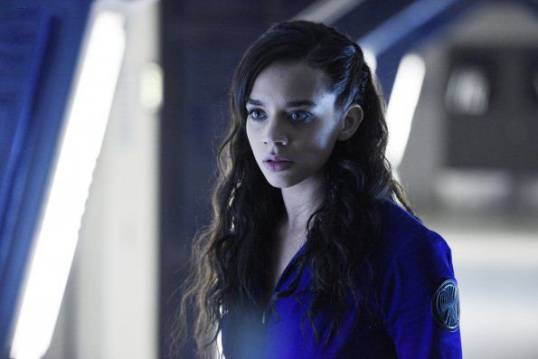 Fotos Hannah John-Kamen