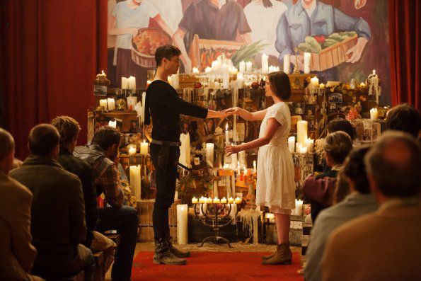 Dominion : Fotos Tom Wisdom