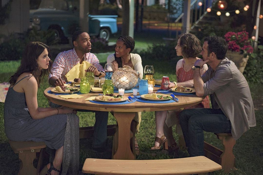 The Leftovers : Fotos Justin Theroux, Regina King, Carrie Coon, Margaret Qualley, Kevin Carroll