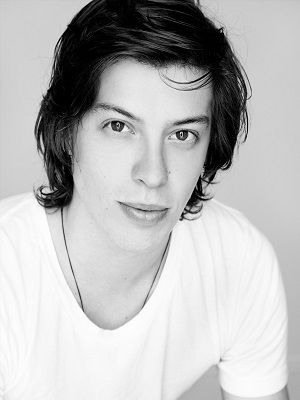 Poster Benedict Samuel