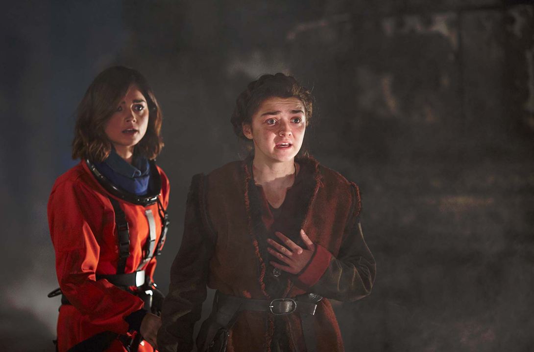 Doctor Who (2005) : Fotos Jenna Coleman, Maisie Williams