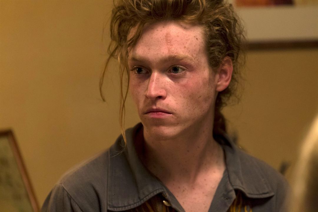 A Decadência de Joe Albany : Fotos Caleb Landry Jones