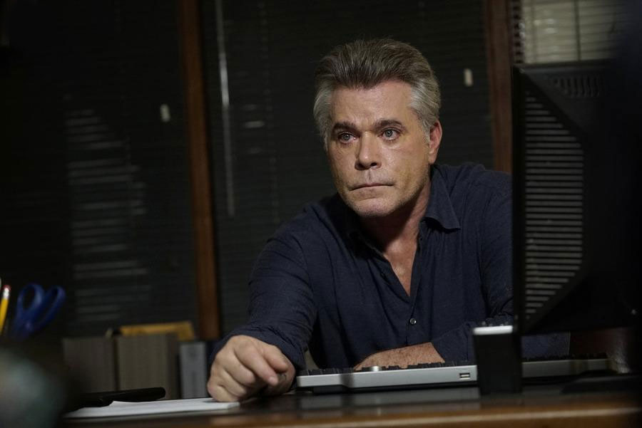 Shades of Blue : Fotos Ray Liotta