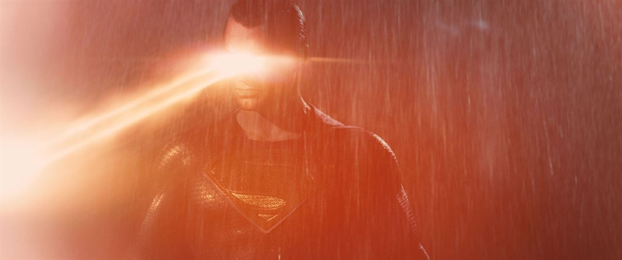 Batman Vs Superman - A Origem Da Justiça : Fotos Henry Cavill