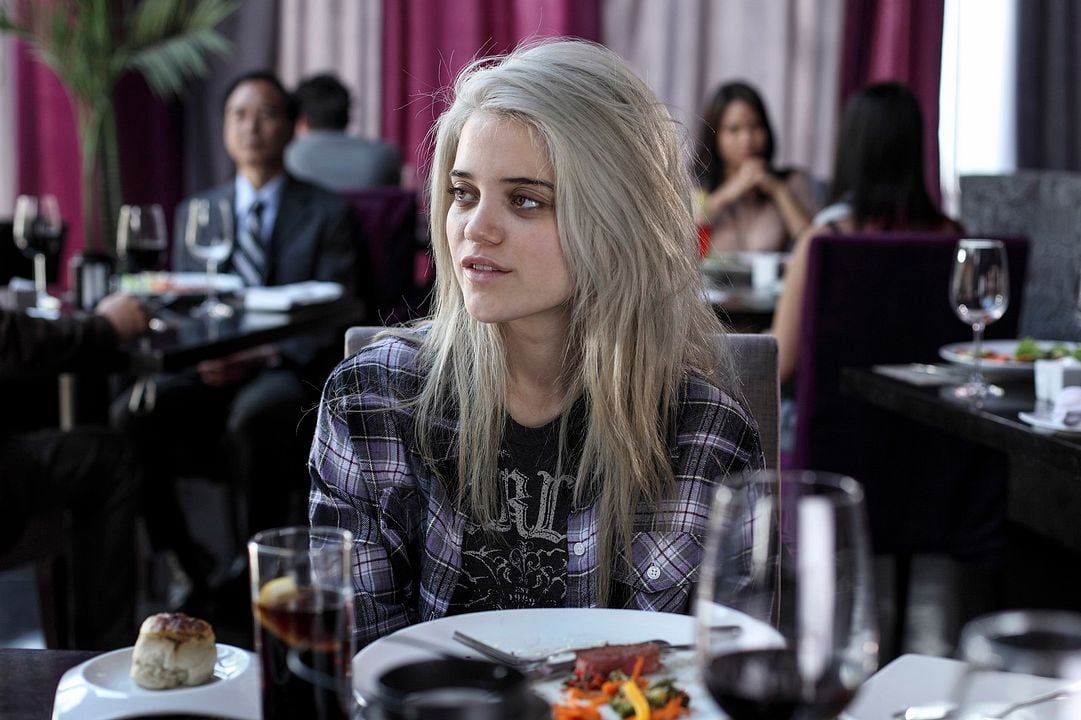 Canibais : Fotos Sky Ferreira