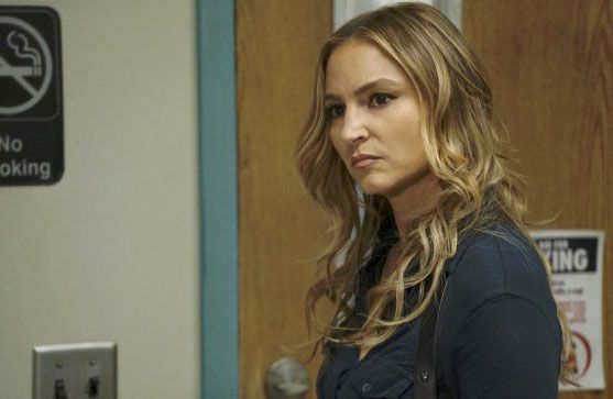 Shades of Blue : Fotos Drea de Matteo