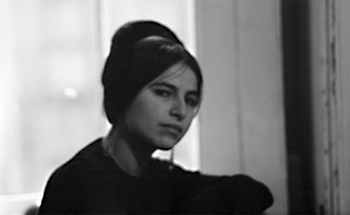 O pós-minimalismo de Eva Hesse : Fotos