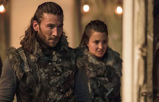 The 100 : Fotos Zach McGowan