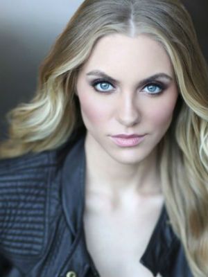 Poster Jessica Sipos