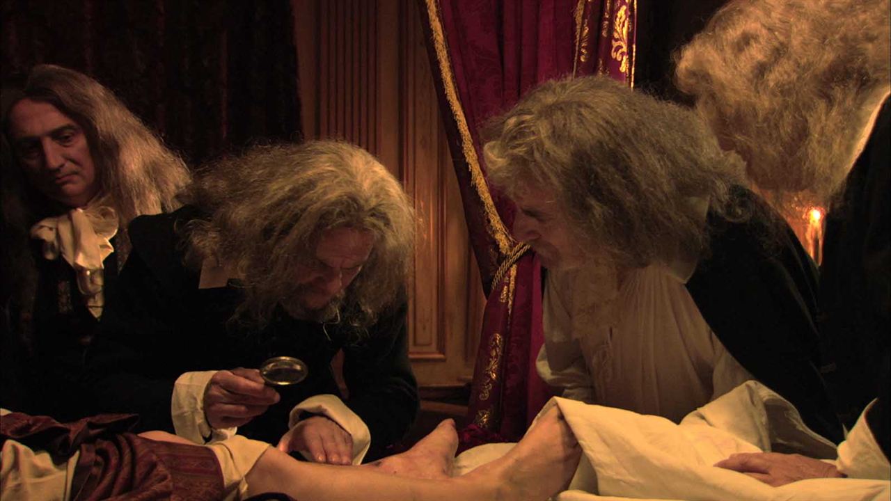 A Morte de Luís XIV : Fotos Marc Susini
