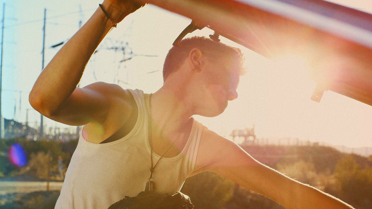 Broken Gardenias : Fotos