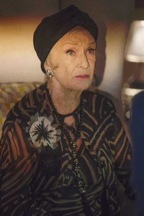 Royal Pains : Fotos Cloris Leachman