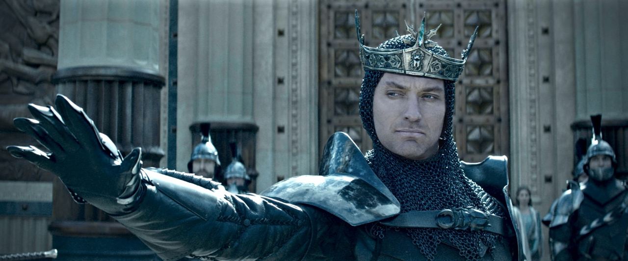 Rei Arthur - A Lenda da Espada : Fotos Jude Law