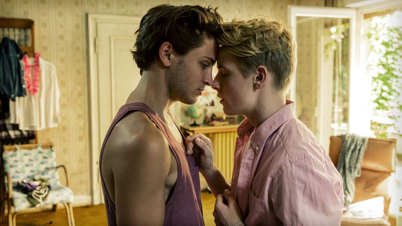Centro do Meu Mundo : Fotos Louis Hofmann, Jannik Schümann