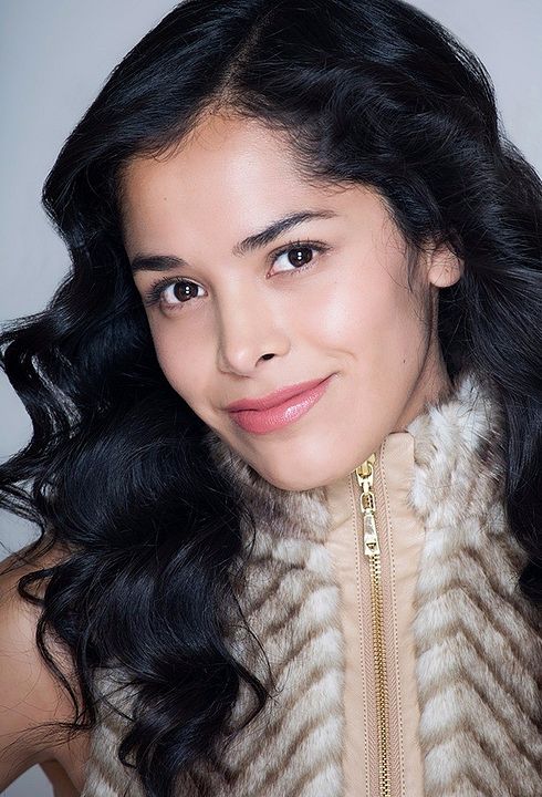 Poster Claudia Pineda