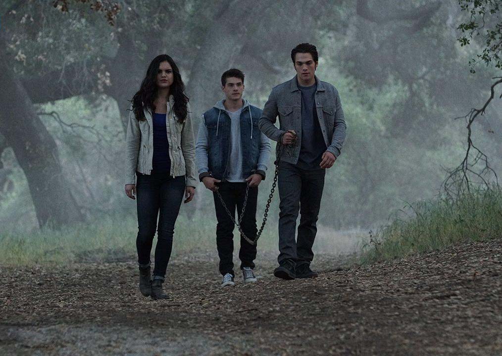 Foto Cody Christian, Dylan Sprayberry, Victoria Moroles