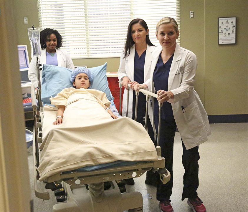Grey's Anatomy : Fotos Marika Dominczyk, Jessica Capshaw, Jerrika Hinton