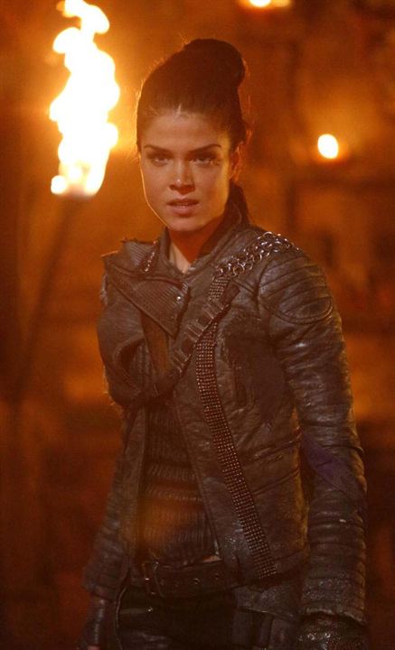 The 100 : Fotos Marie Avgeropoulos