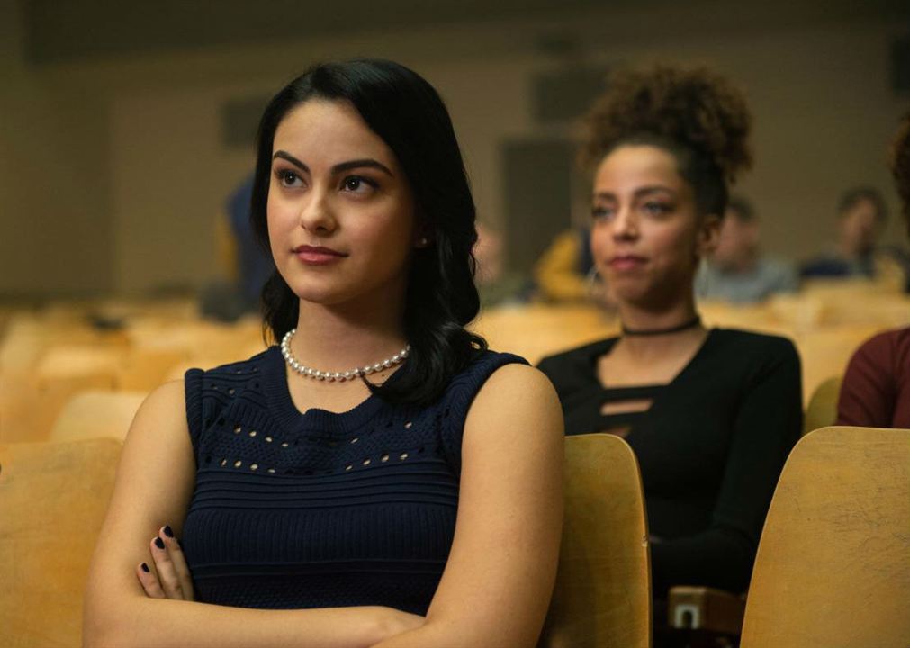 Riverdale : Fotos Hayley Law, Camila Mendes