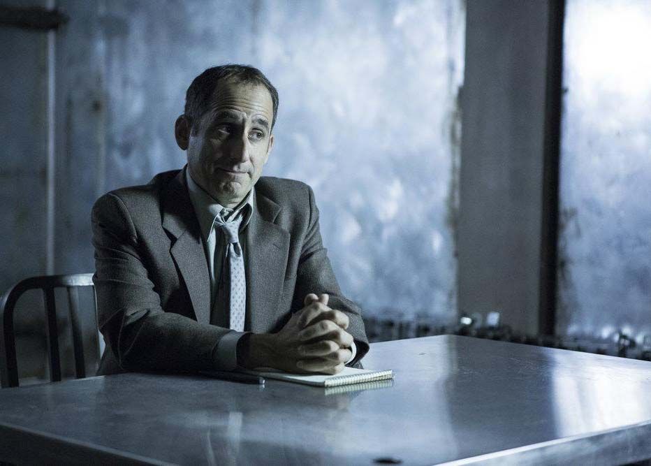 Colony : Fotos Peter Jacobson