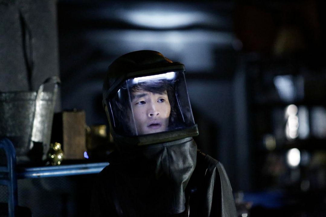 The 100 : Fotos Chris Larkin