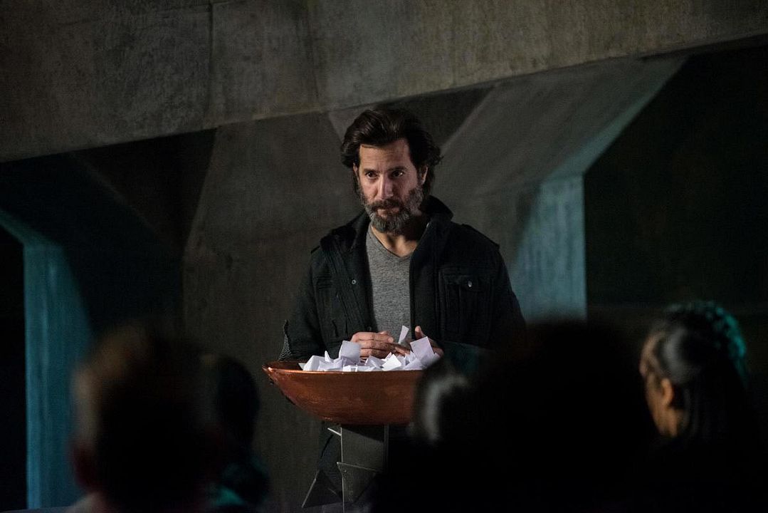The 100 : Fotos Henry Ian Cusick