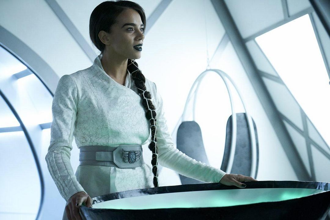 Fotos Hannah John-Kamen
