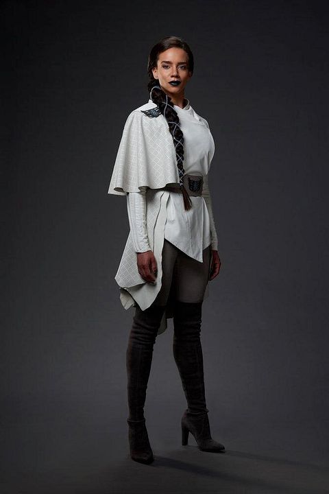 Fotos Hannah John-Kamen