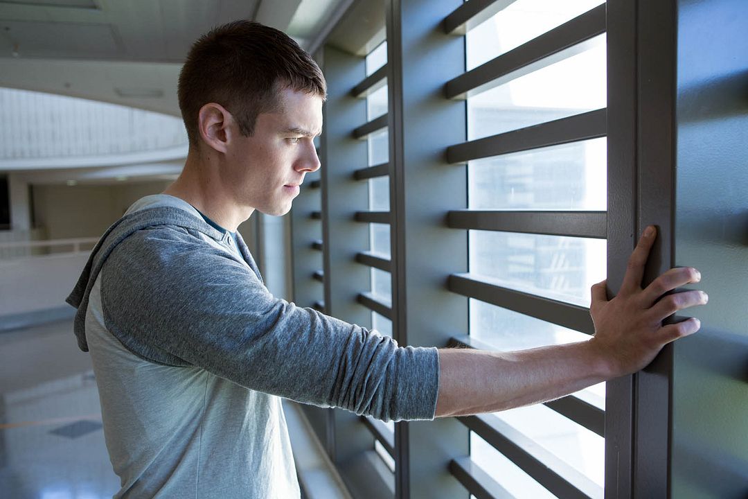 Sense8 : Fotos Brian J. Smith (II)