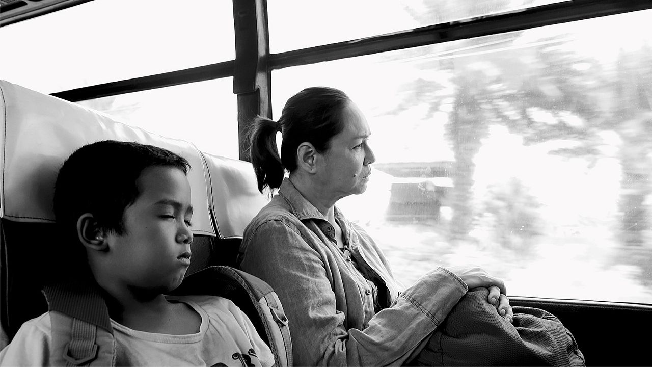 A Mulher Que Se Foi : Fotos Charo Santos-Concio