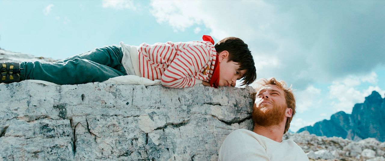 Three Peaks : Fotos Arian Montgomery, Alexander Fehling