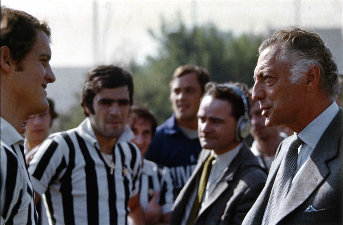 Listras pretas e brancas: a história da Juventus : Fotos