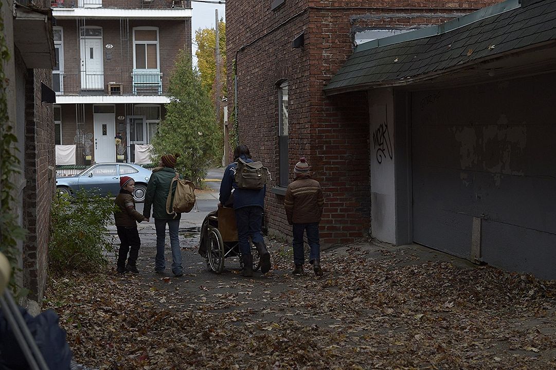 Cross My Heart : Fotos