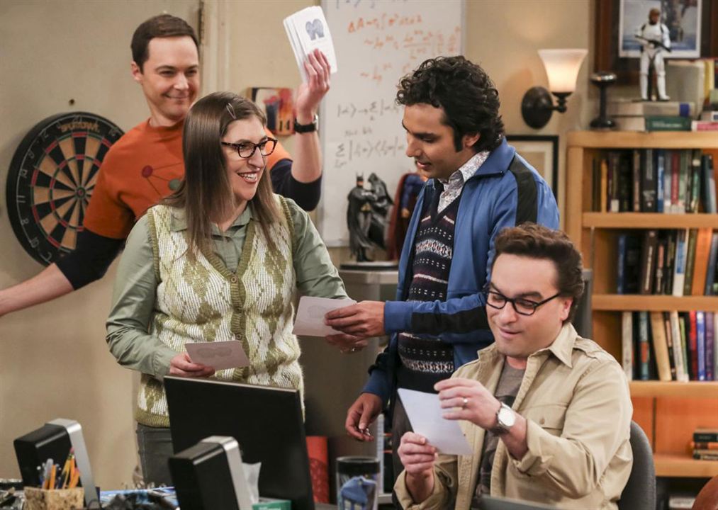 The Big Bang Theory : Poster Kunal Nayyar, Johnny Galecki, Mayim Bialik, Jim Parsons